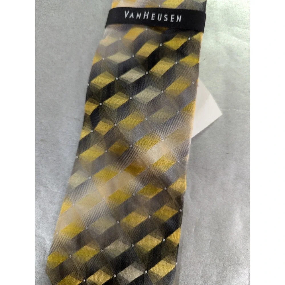 H Van Heusen Yellow grey 3D geo & vertical Squares mens‎ neck tie NWT